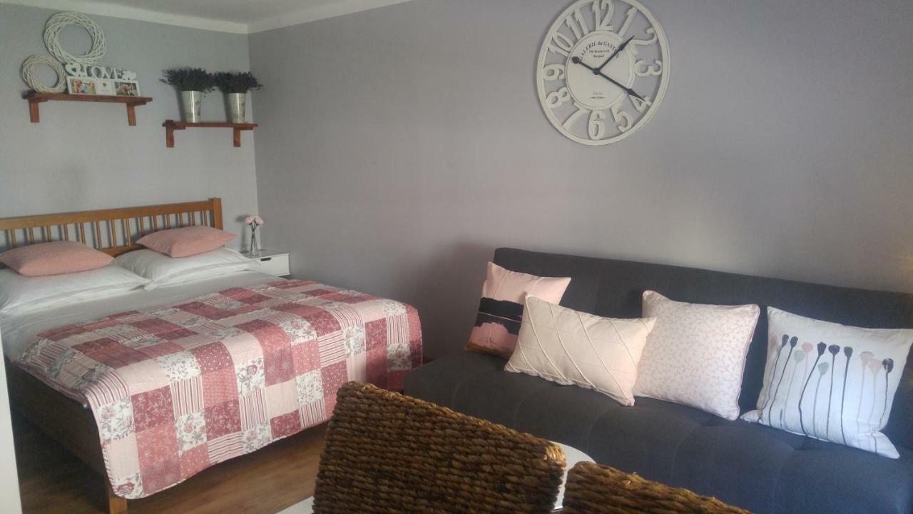 Apartamenty No3 Paczkow Exteriör bild